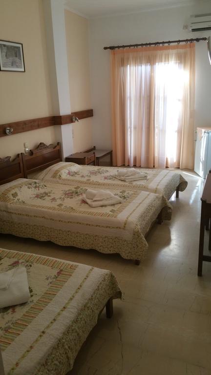 Ocean View Hotel Kamari  Room photo