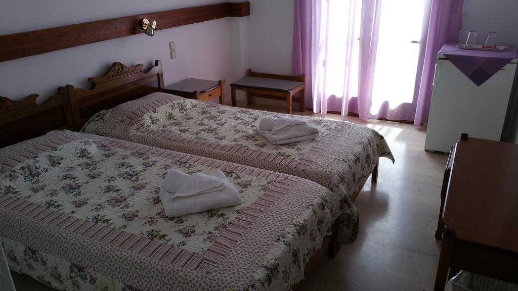 Ocean View Hotel Kamari  Room photo