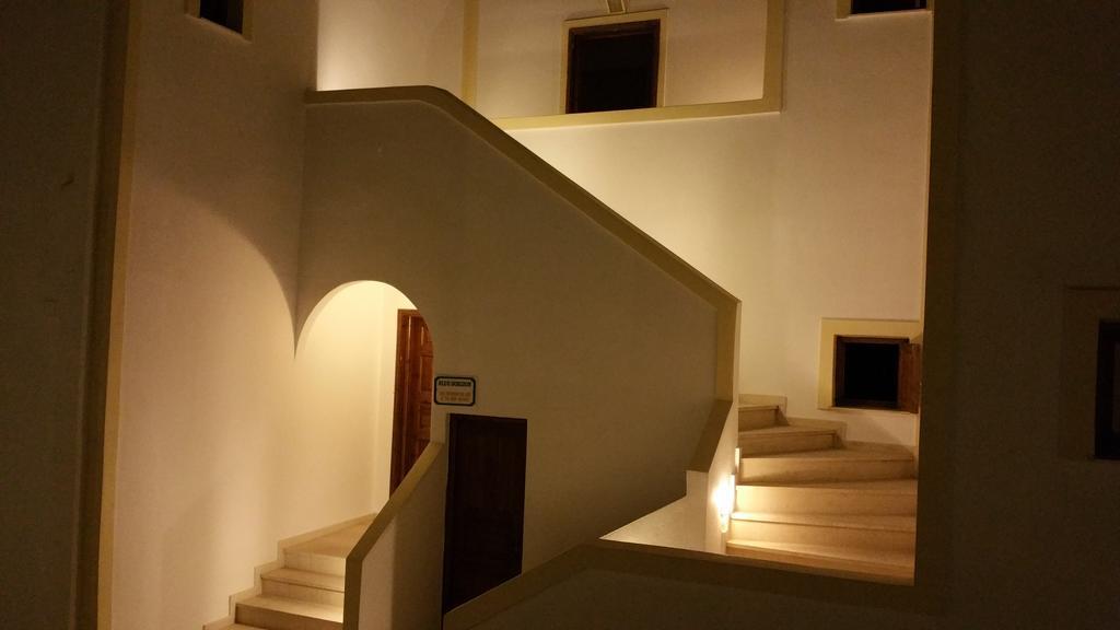 Ocean View Hotel Kamari  Exterior photo