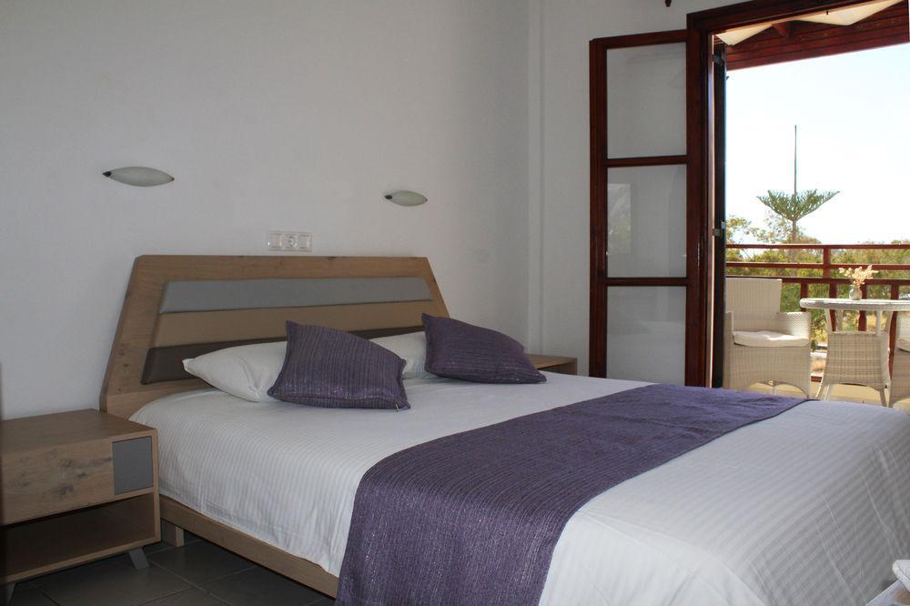 Ocean View Hotel Kamari  Exterior photo