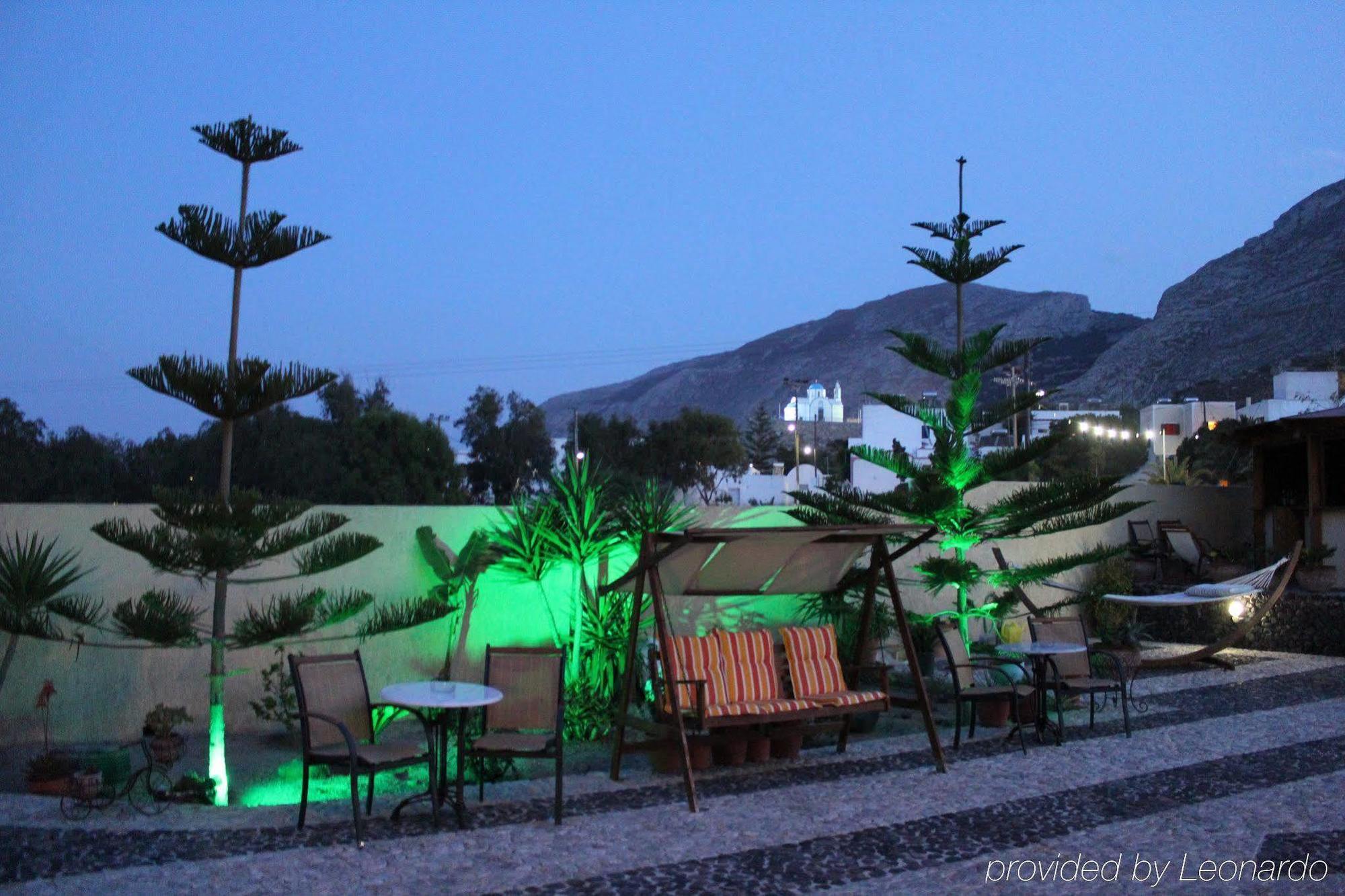 Ocean View Hotel Kamari  Exterior photo