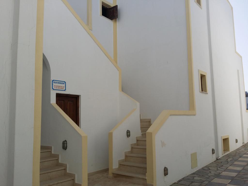 Ocean View Hotel Kamari  Exterior photo